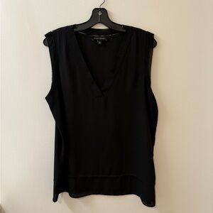 Banana Republic Black V-Neck Blouse - Size L